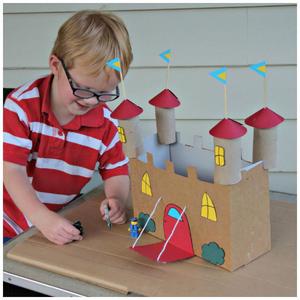 Варианты применения картона в детском творчестве