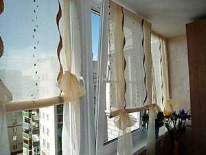 Занавески и шторы на балкон