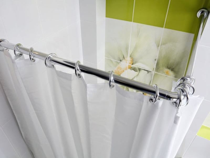 Как выбрать и установить карниз для шторы в ванную или душевую комнату